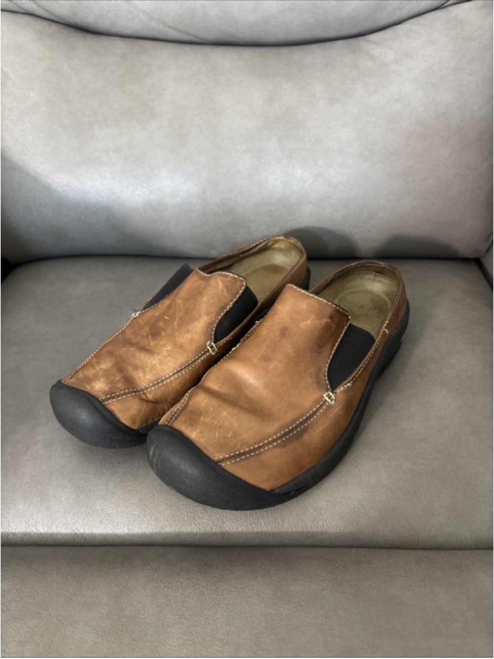 WOMEN’S KEEN SANDALS SLIP ON SLIDES LEATHER SIZE 8.5 US 39 EU BROWN
